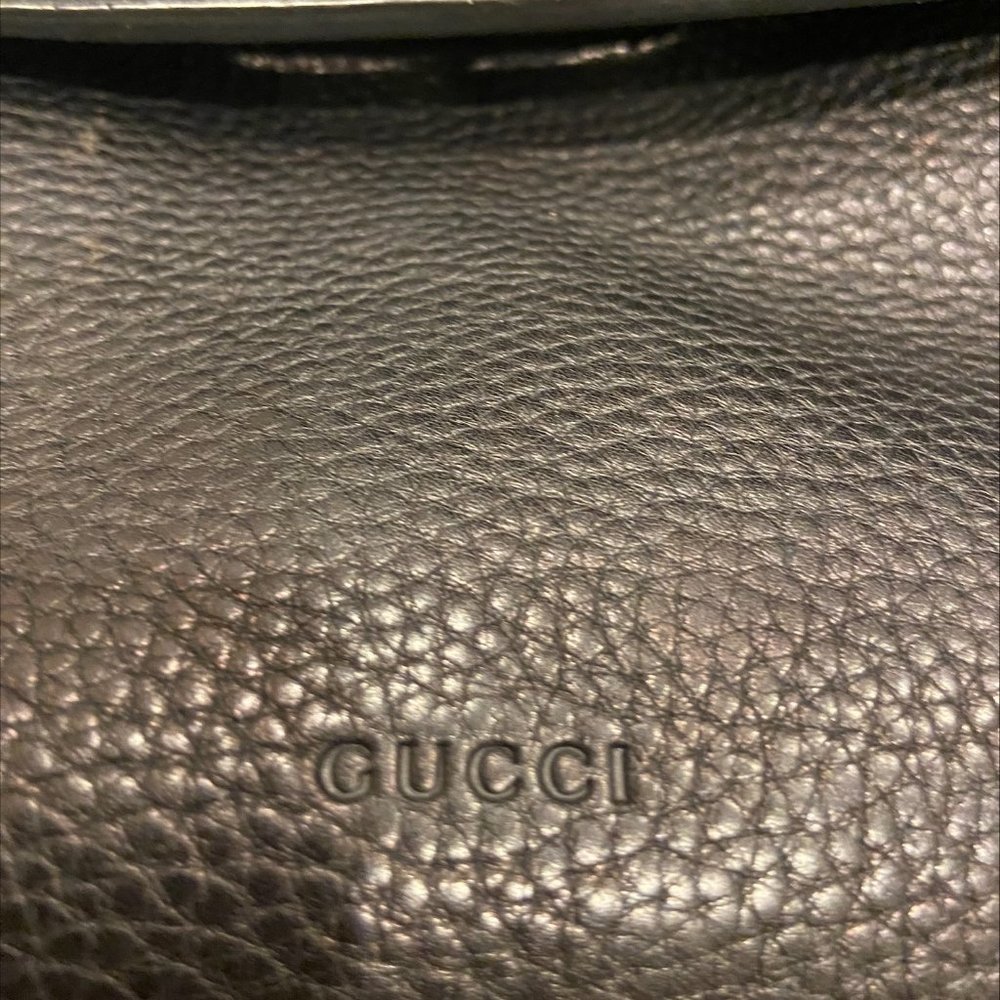 Authenticated Gucci Daily Black Calf Leather Satchel